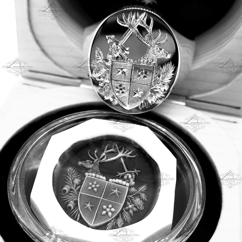 16x19 Oxford Oval white gold signet ring, with a seal engraved Coat of Arms, with it's wax impression